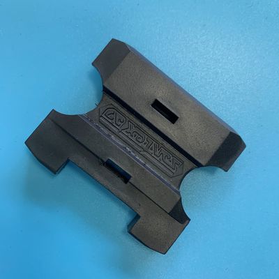 kaufen Stenter-Maschine zerteilt Santex-Komponenten, die Kohlenstoff-Auflage schieben, spähen materielle schwarze Farbe online manufacture