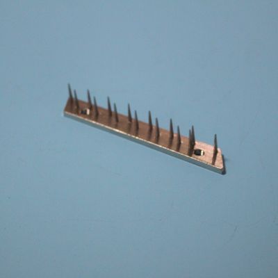 Stenter-Maschine Teile Bruckner Veredelungs-Setzmaschine Teile Pin Bar Pin Platte Nickelplattierung Kohlenstoffstahl Nadel